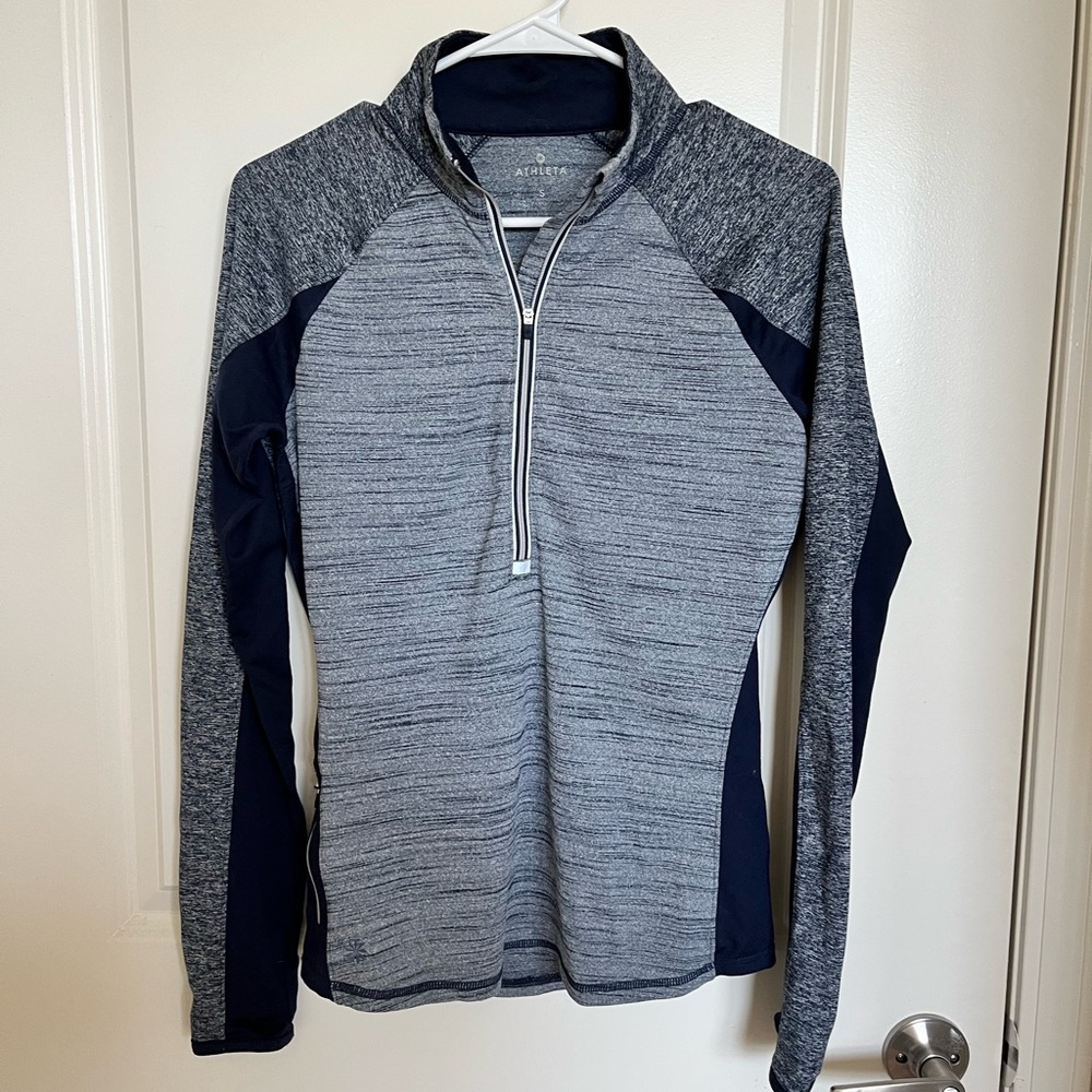 Athleta Heathered Gray and Navy Pullover